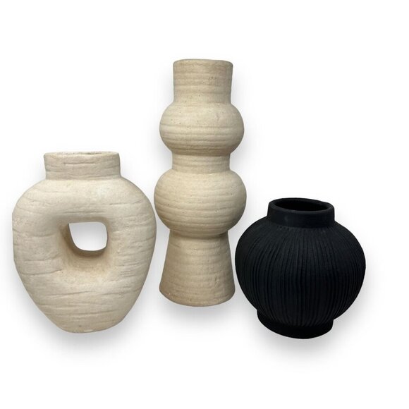 Threshold Modern Ceramic Textured Nori Donut Vase - Target - Picture 4 of 5